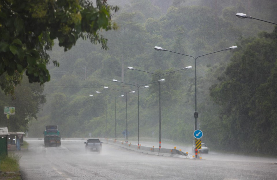 heavy Rain Alert in Himachal Pradesh and Jammu-Kashmir Today