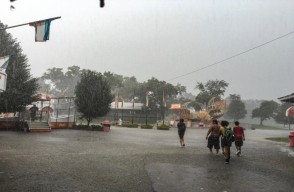 Madhya Pradesh Weather Update Today 12 April 2024: अगले 24 घंटो में मध्यप्रदेश, छत्तीसगढ़ समेत इन राज्यों में भारी बारिश, IMD ने जारी किया अलर्ट, आइए जानें Khetivyapar पर