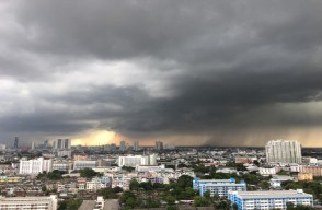 IMD weather today: Heavy Rainfall Alert in Northeast India, Mild Relief from Heat in Several States