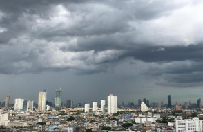 Weather Delhi: Rain and Storms Expected in Delhi, Heatwave to Persist in Uttar Pradesh