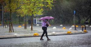 Weather to Shift in Eastern UP: Rain, Thunderstorms, and Gusty Winds Expected Across Districts