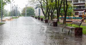 mp me aaj ka mausam: मध्यप्रदेश में बदला-बदला सा मौसम: कहीं तेज़ धूप और उमस, तो कहीं झमाझम बारिश