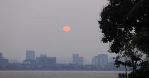 इंदौर की हवा हुई खराब, AQI डराने लगा