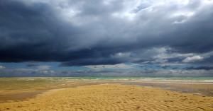Weather Turns Unsettled: Storms, Heavy Rain Alerts in Several States, While Heat and Humidity Persist Elsewhere