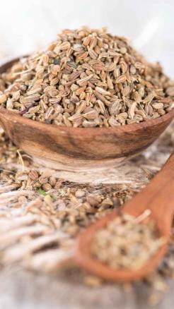 5 Desi Remedies to Improve Digestion in Rainy Season