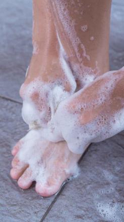 Why You Must Wash Your Feet in Monsoon – 6 Surprising Benefi...