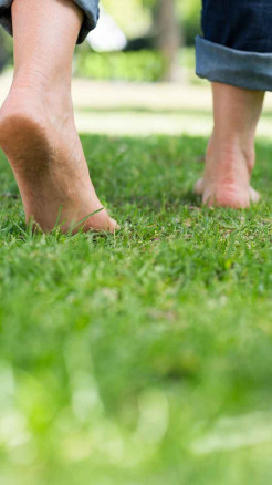 Amazing Benefits of Walking Barefoot in the Morning