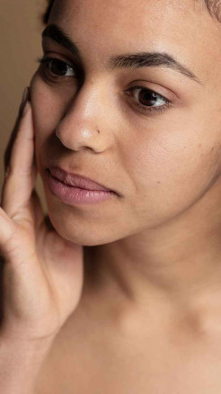 Why Skin Gets Dry in Winter? 6 Main Reasons