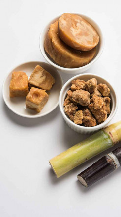 What Happens If You Eat Jaggery Daily?