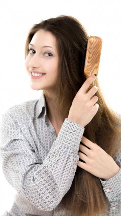 6 Natural Hair Care Tips for Strong and Healthy Hair