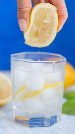 Amazing Benefits of Drinking Lemon Water in Summer, Stay Cool and Energetic