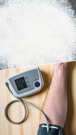 What Happens When You Eat Too Much Salt? 6 Important Effects