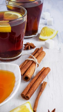 Drink spicy tea in the rain, you will get relief from many d...