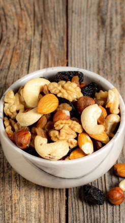 Here are 7 home remedies for cough and cold